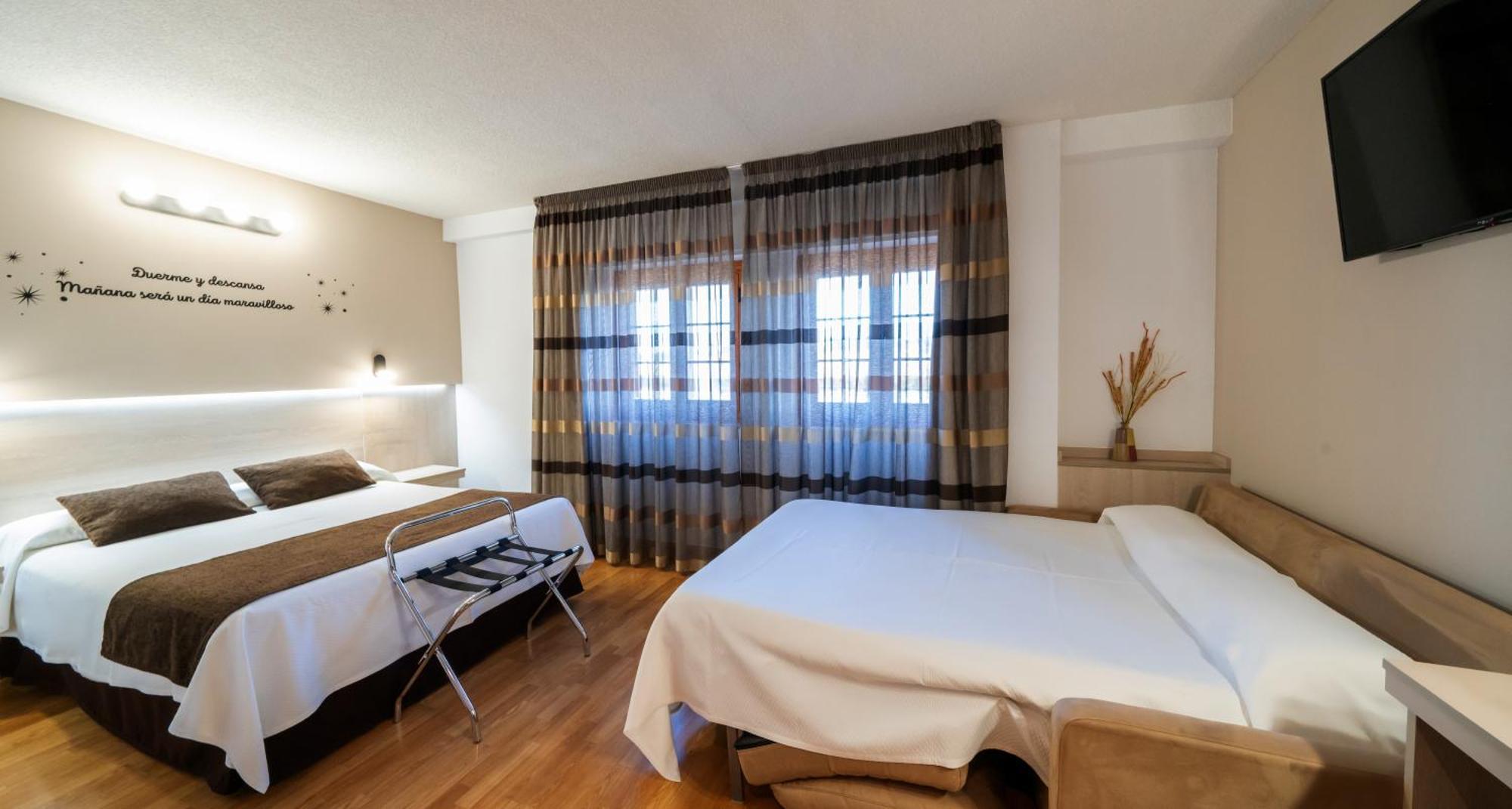 Hotel Mozarbez Salamanca מראה חיצוני תמונה