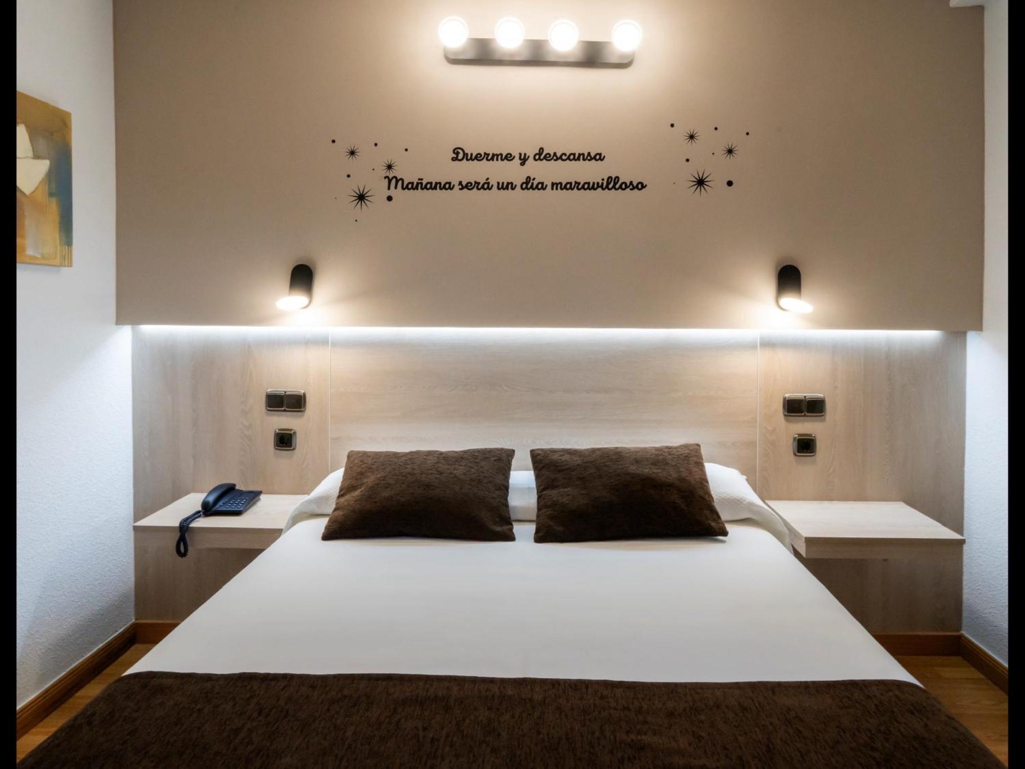 Hotel Mozarbez Salamanca מראה חיצוני תמונה