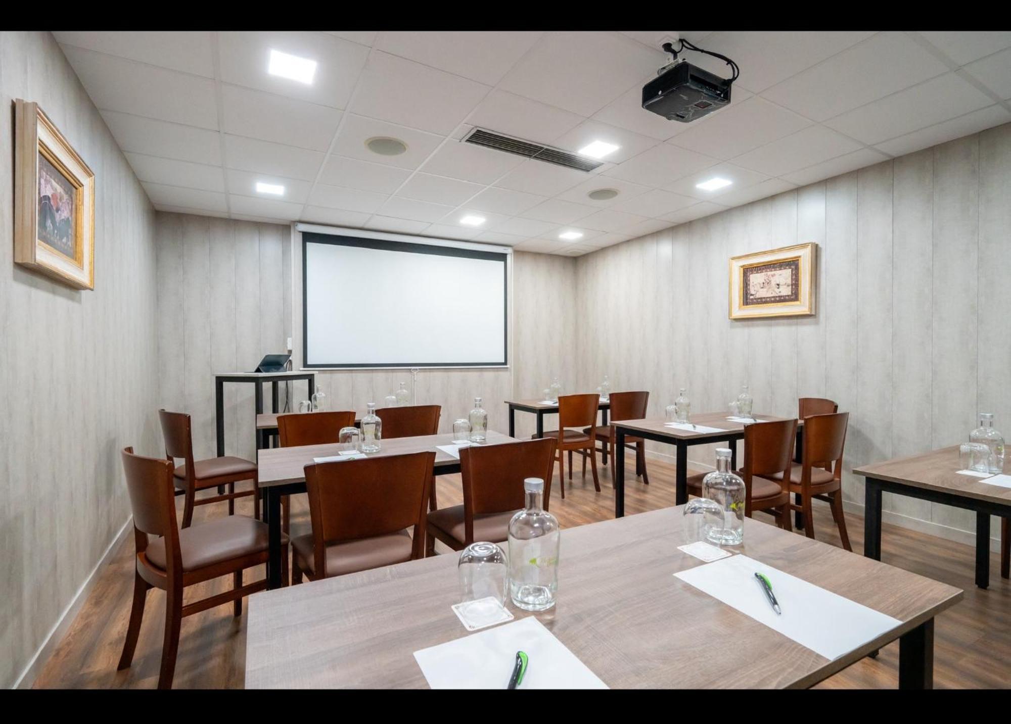 Hotel Mozarbez Salamanca מראה חיצוני תמונה
